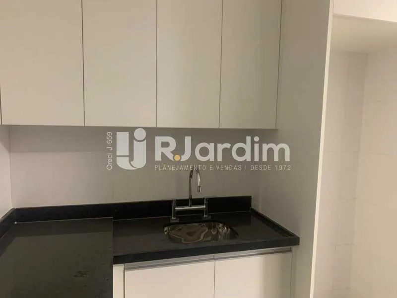 Apartment with 2 bedrooms and 2 bathrooms, no parking — photo 3