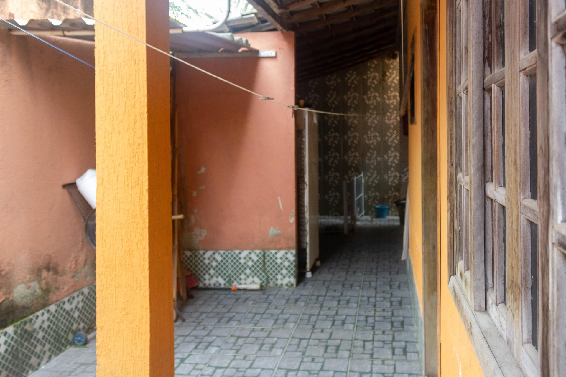 5-bedroom apartment with a washing machine — photo 46