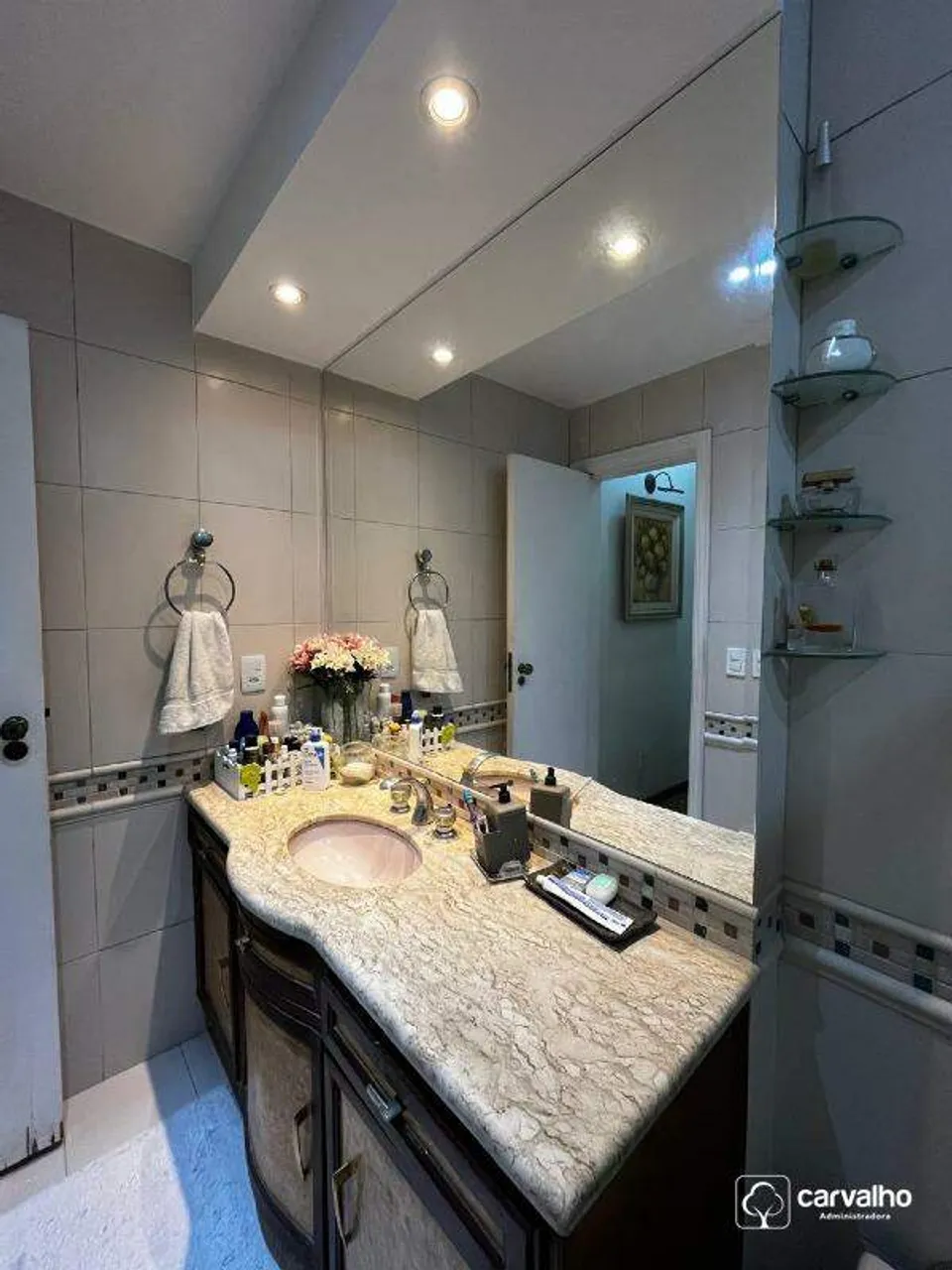 Apartment with 3 bedrooms and 3 bathrooms, 198 m² — photo 14