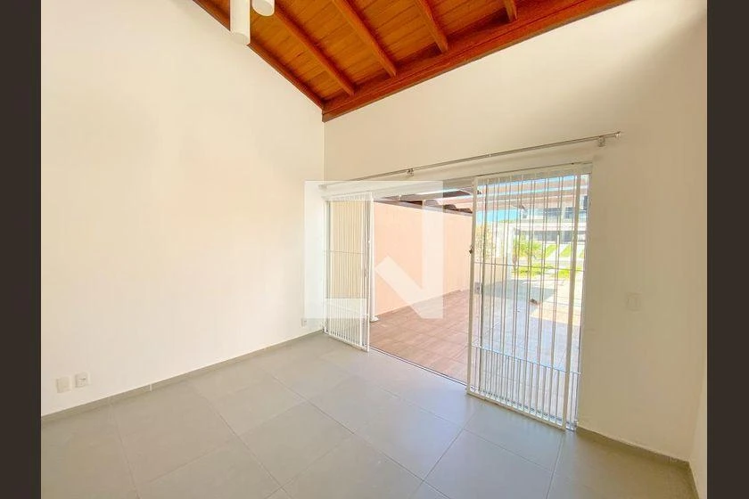 Дом: 3 спальни, 1 со своей ванной, 140 м², Флорианополис — photo 7