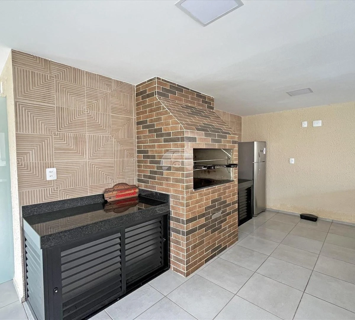 2-bedroom apartment with en-suite and 1 parking spot — photo 25