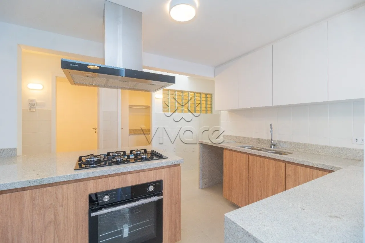 3-bedroom house with a washing machine — photo 3