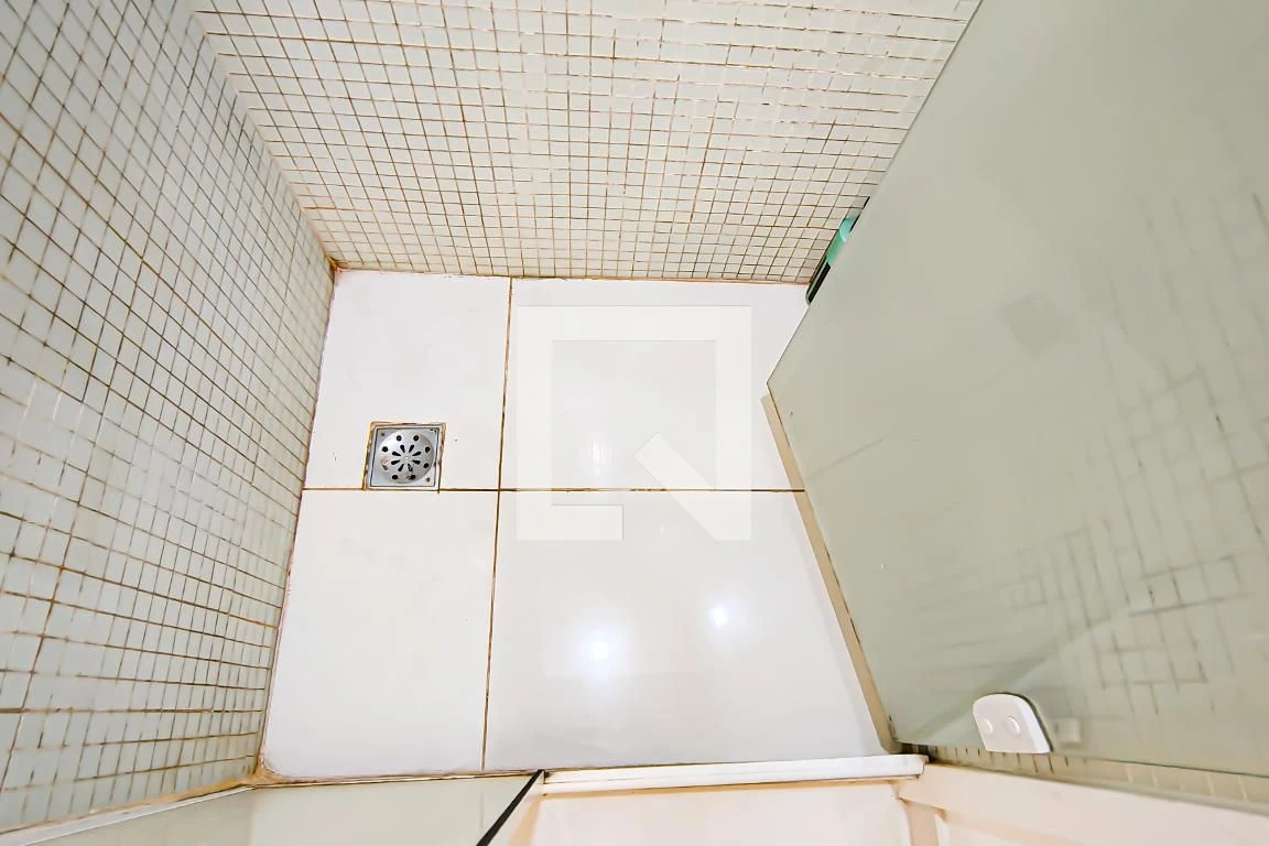 Apartamento mobiliado com 2 quartos e varanda com churrasqueira — photo 23