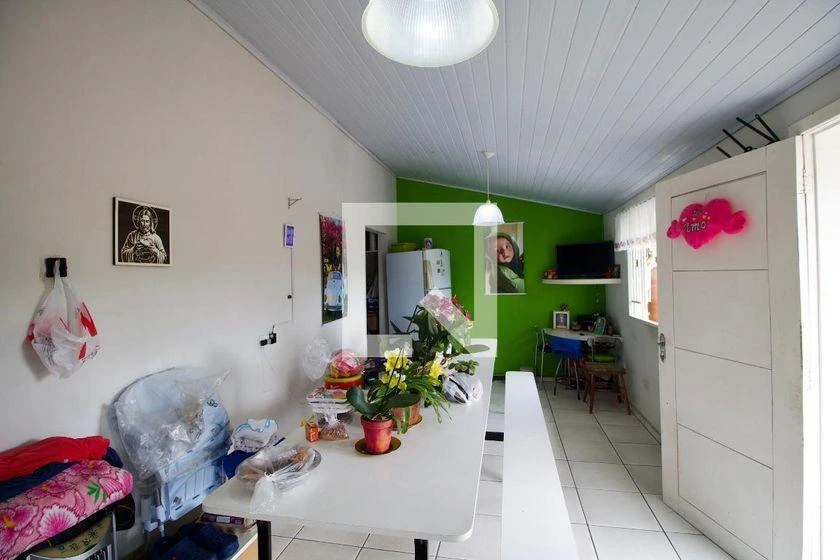 Casa mobiliada, 360 m², com espaço de home office