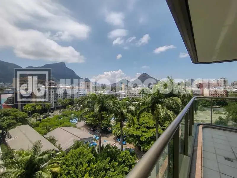 Furnished apartment with 3 bedrooms and a balcony — photo 6