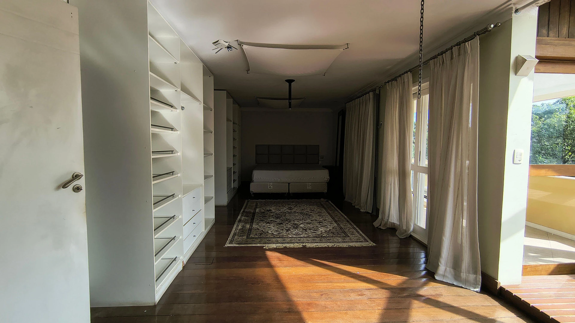 Furnished house with 7 bedrooms and open-plan kitchen — photo 4