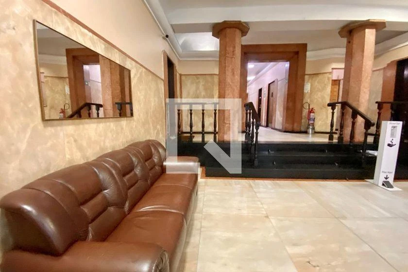Departamento de 2 dormitorios con balcón cerrado con vidrio — photo 35