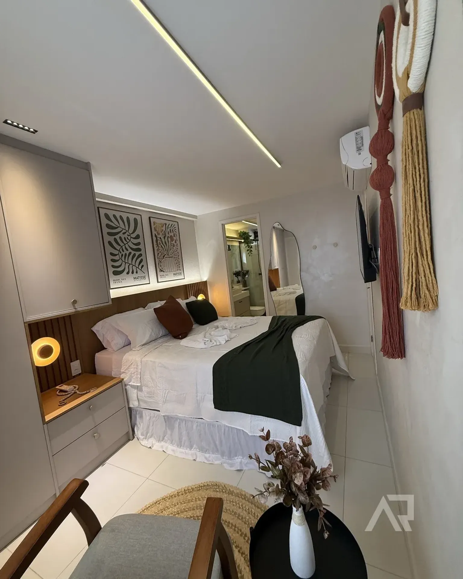 2-bedroom apartment with a washing machine — photo 4