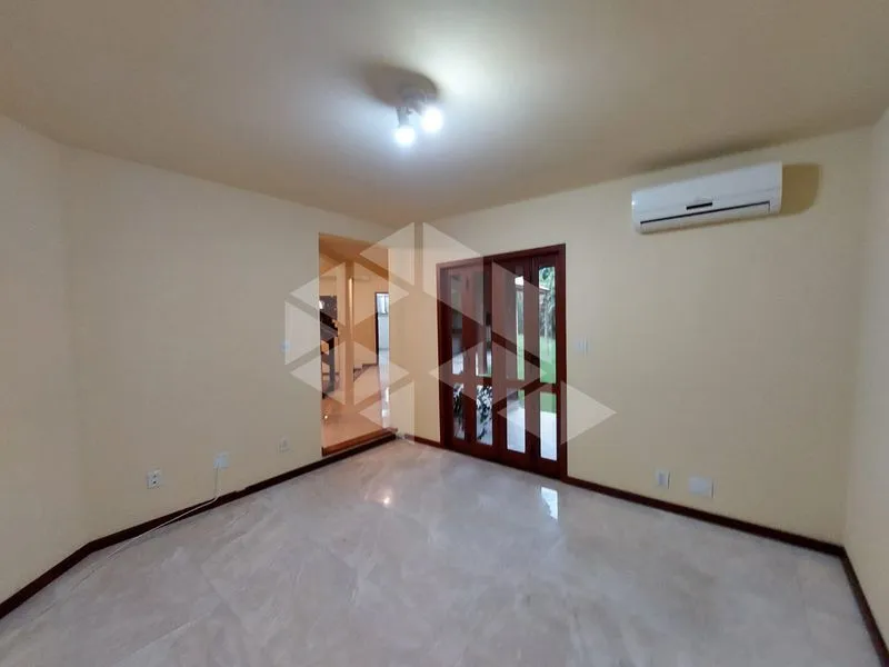 House with 5 bedrooms and private garden 385 m²