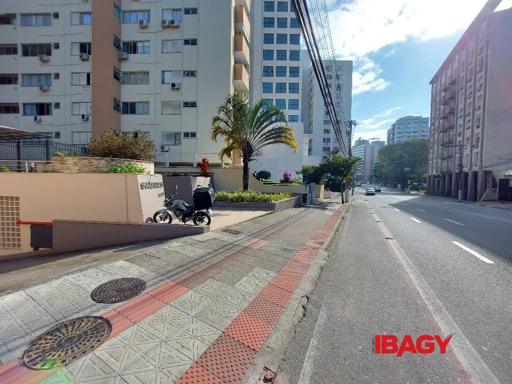 1-bedroom apartment with 59 m² and 1 parking spot — photo 17