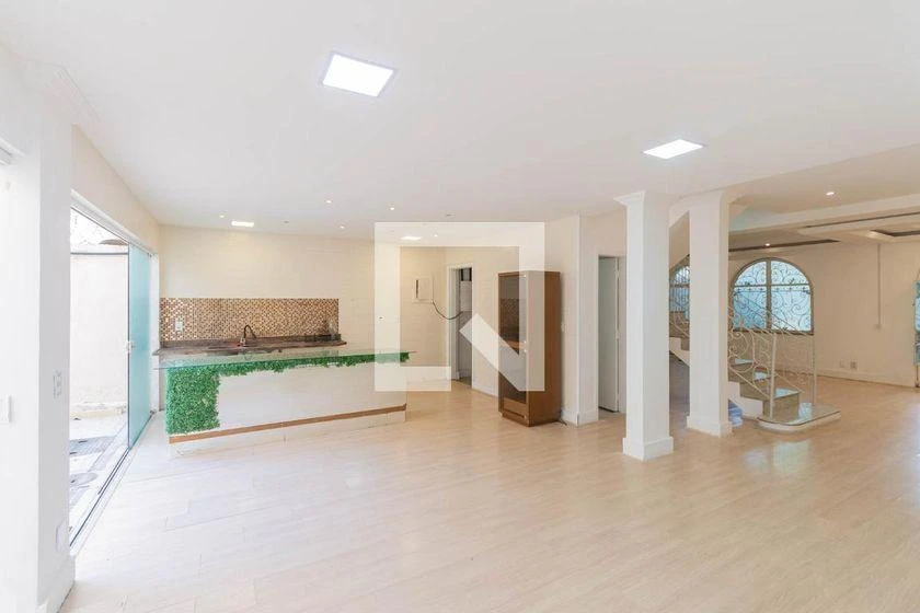 4-bedroom house for rent with private garden and balcony — photo 32