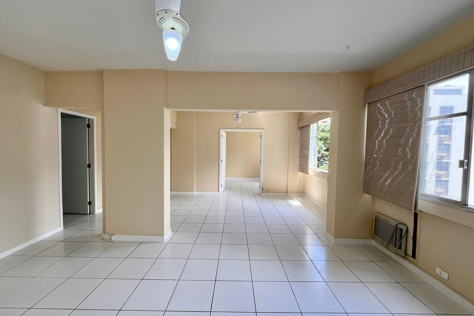 Unfurnished 2-bedroom rental apartment with 2 baths — photo 7