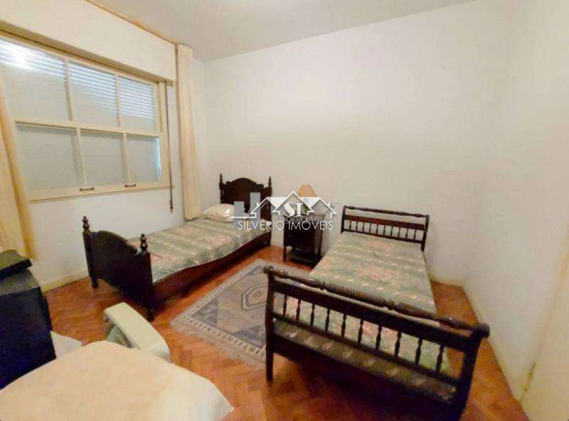 Furnished 4-bedroom apartment with 4 bathrooms — photo 21