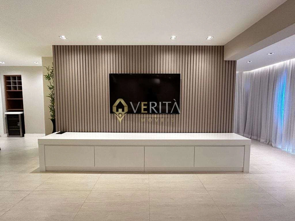 Furnished 3-suite apartment with private BBQ — photo 21