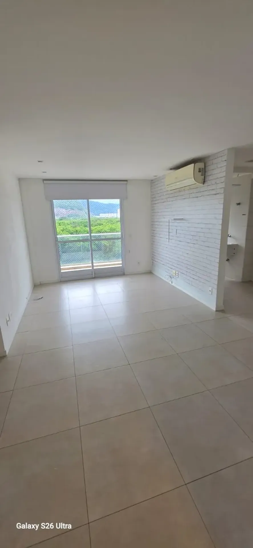 Apartment on the 9th floor with a walk-in closet