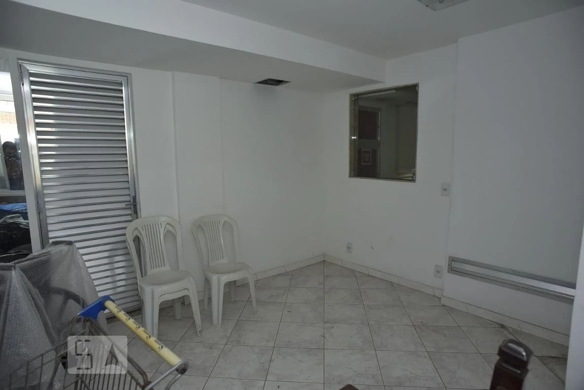 2-bedroom apartment in a building with a sauna — photo 44