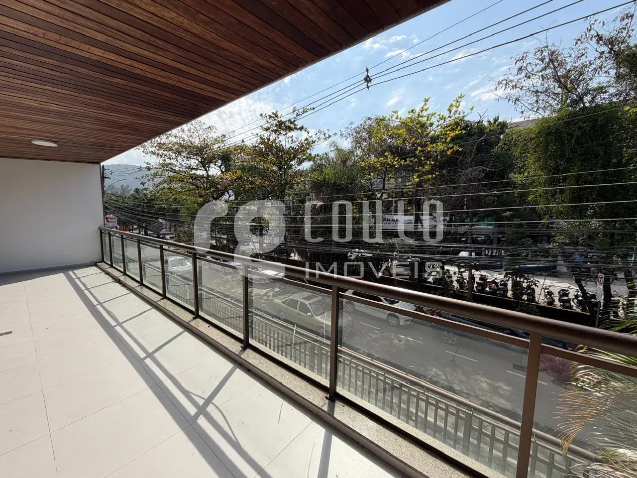 3-bedroom apartment with built-in wardrobes and balcony — photo 15