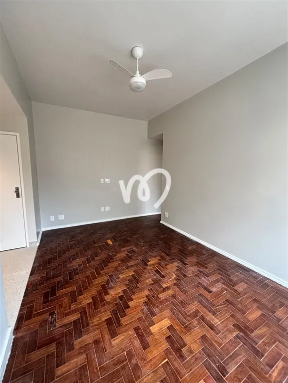 Apartment on the 3rd floor with wood or laminate floors — photo 35