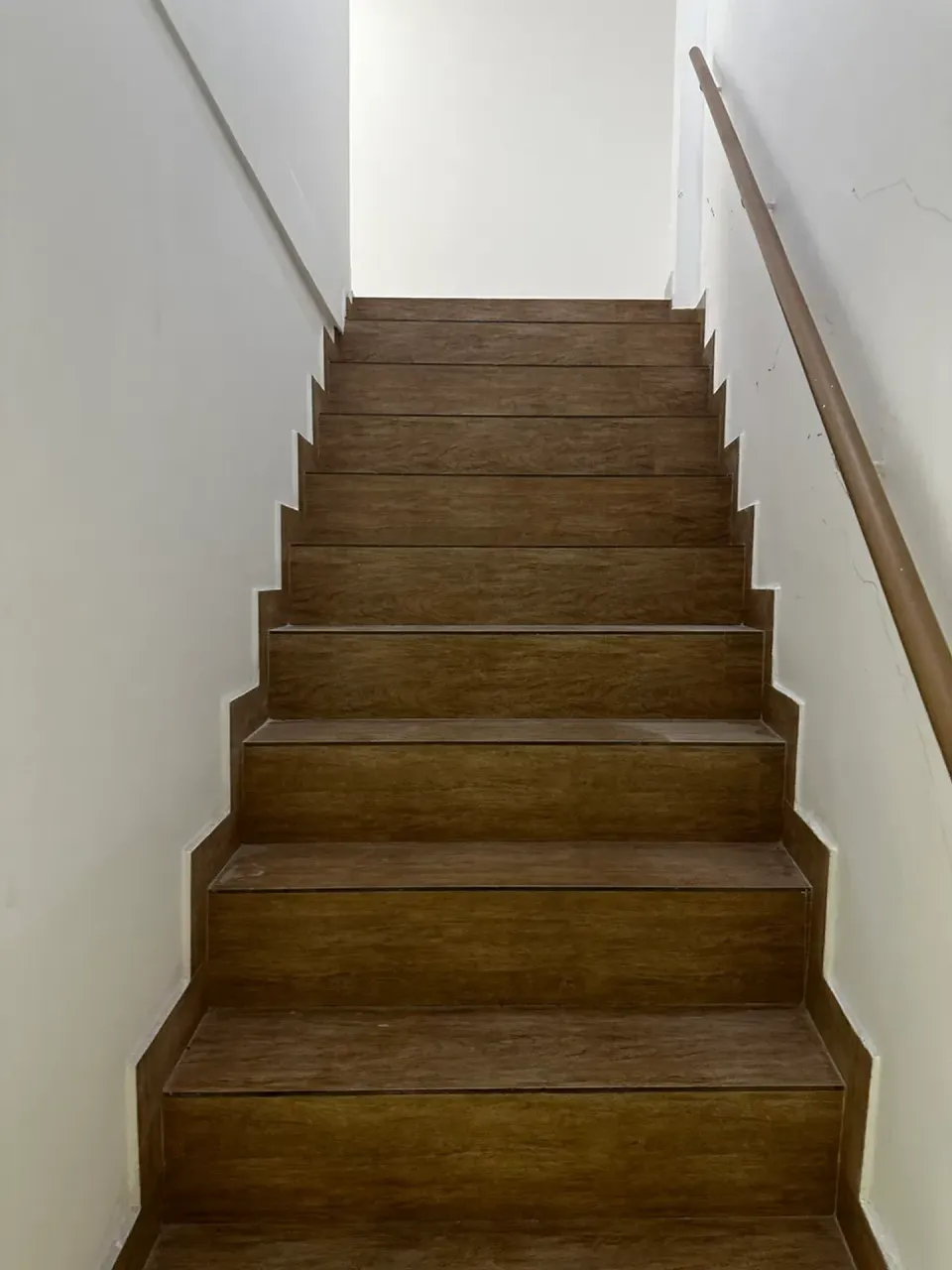 House with no parking, 5 bedrooms and 4 bathrooms — photo 4
