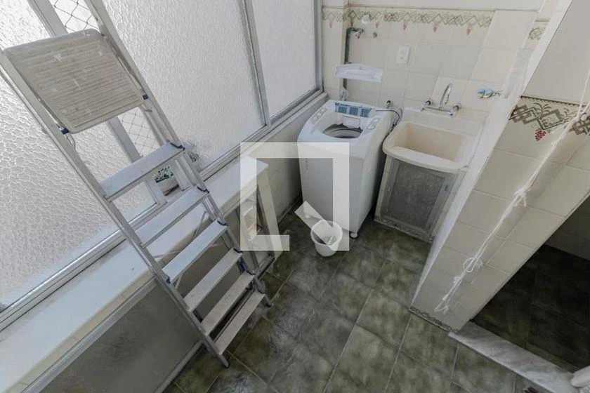Rental apartment with 3 bedrooms, 160 m² and balcony — photo 38