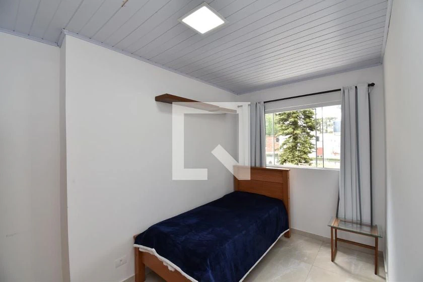 Furnished 2-bedroom apartment, 60 m² — photo 4