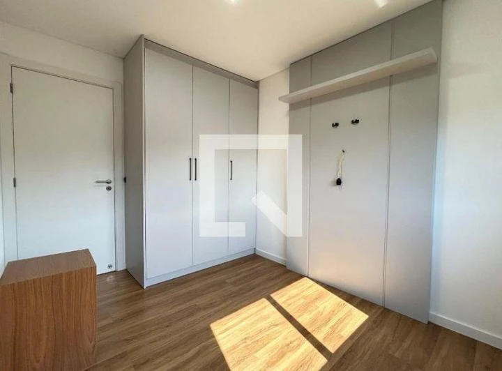 2-bedroom 64 m² apartment with mountain views — photo 4
