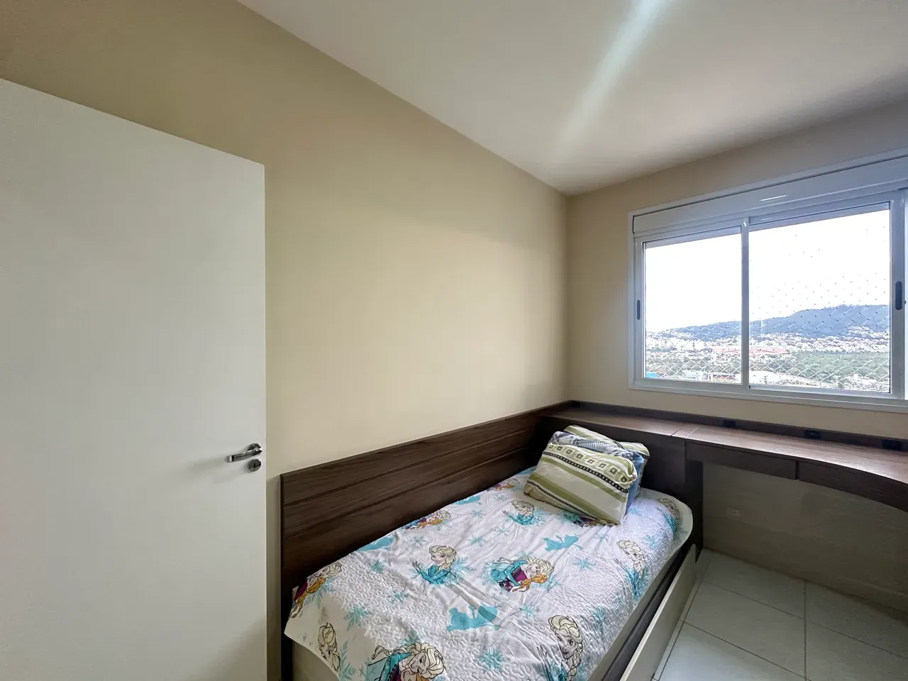 Apartamento amueblado de 2 dormitorios con suite y 74 m² en el 6º piso — photo 15