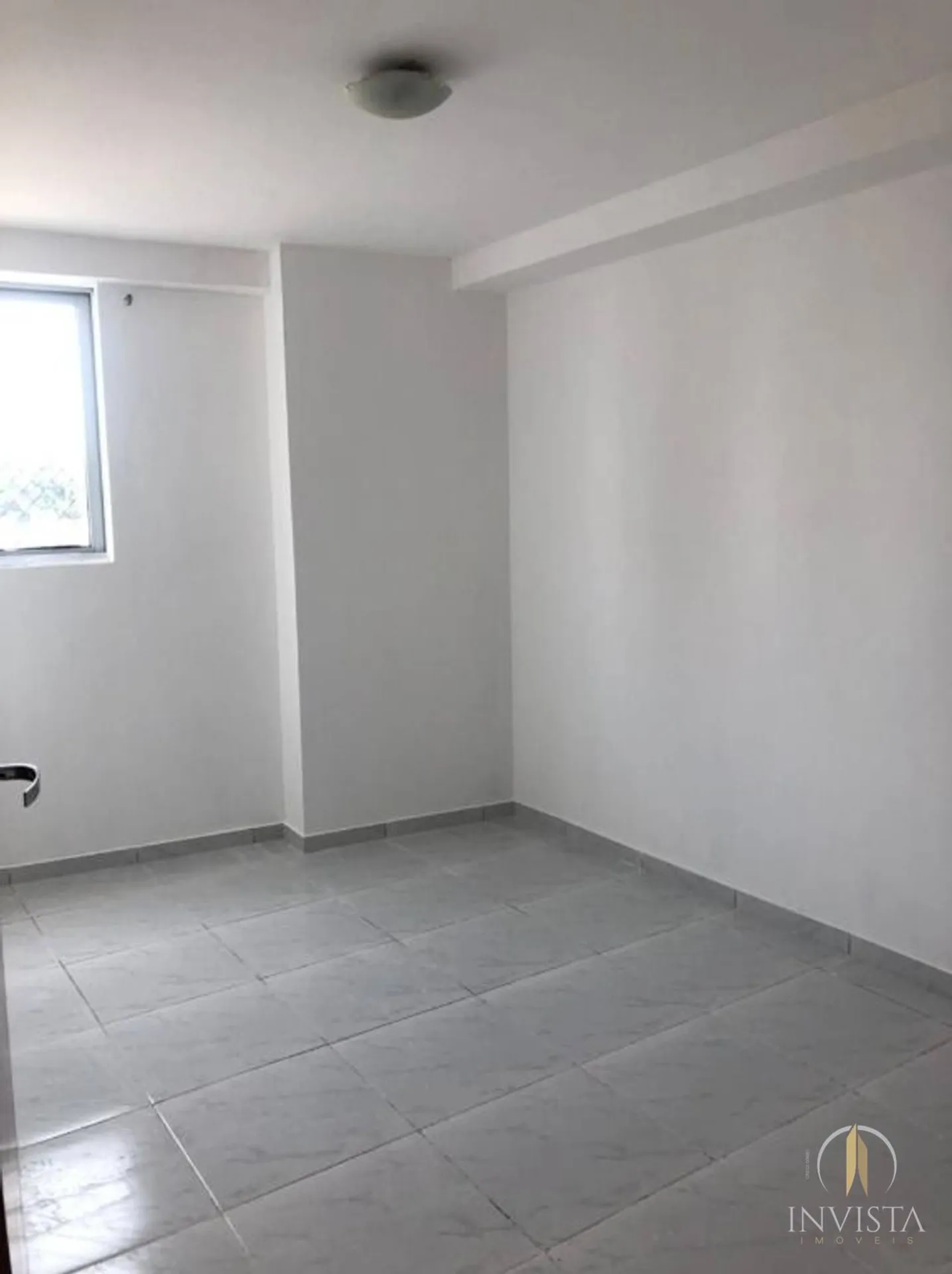 Квартира с 2 спальнями, в доме есть бассейн — photo 8