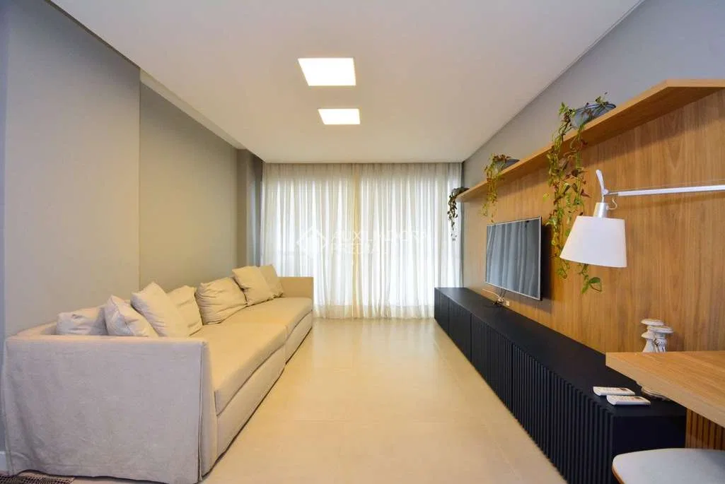 3-bedroom apartment with 2 parking spots and 158 m²