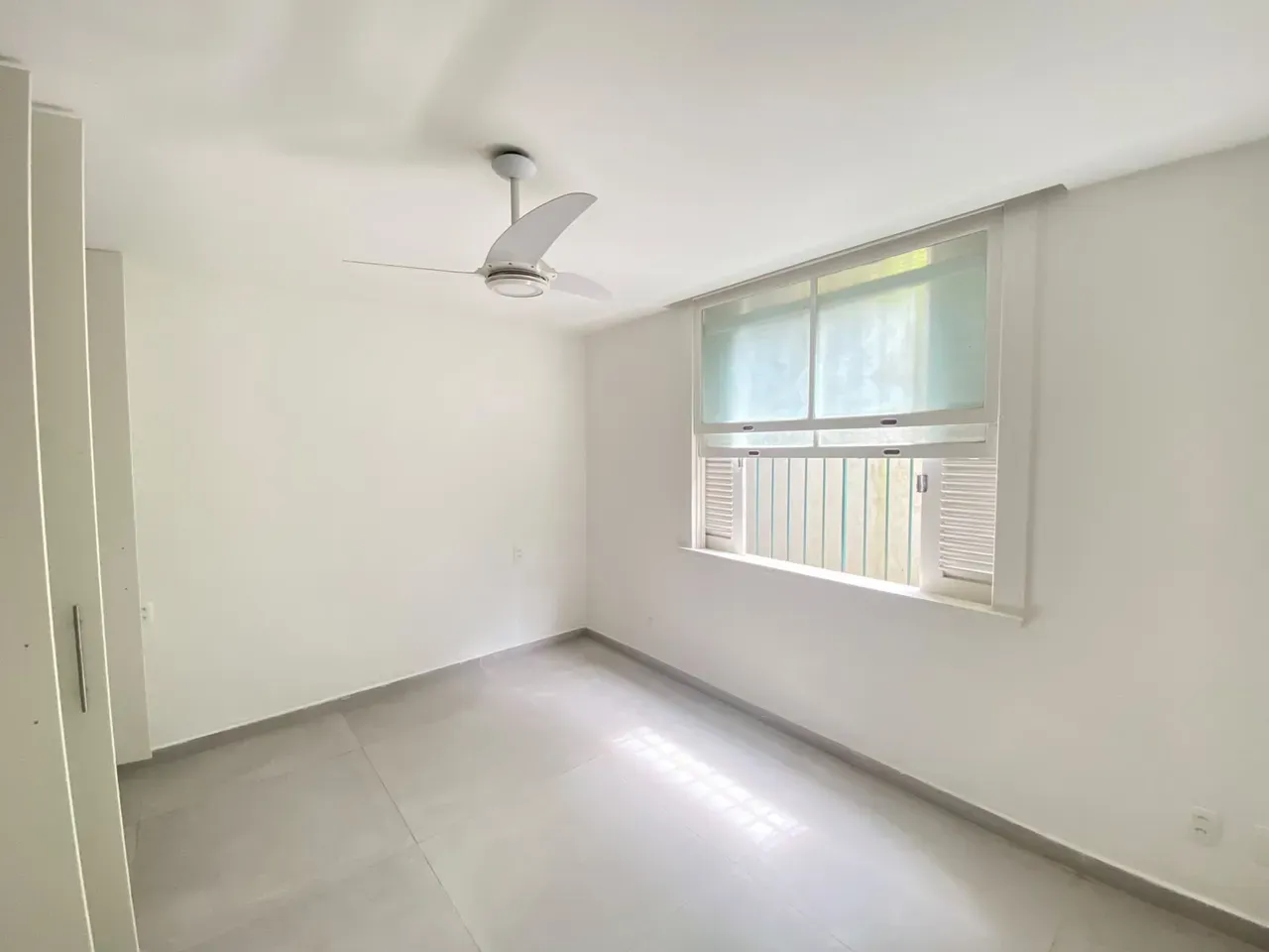 Квартира: 3 спальні, 1 з власною ванною кімнатою, 233 м² — photo 4