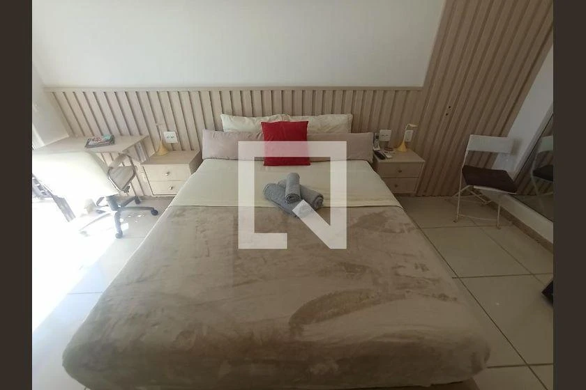 Furnished 30 m² apartment with 1 bedroom and balcony — photo 15