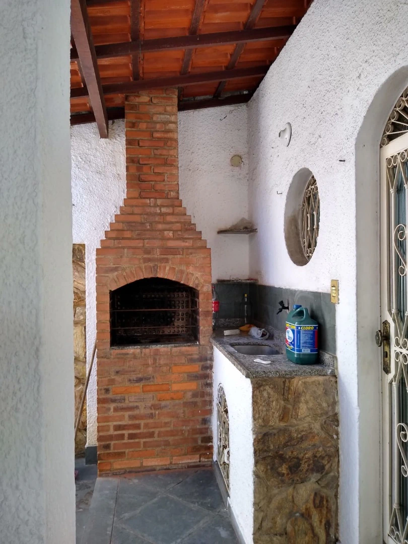 House, 200 m², with a grill on the balcony — photo 12