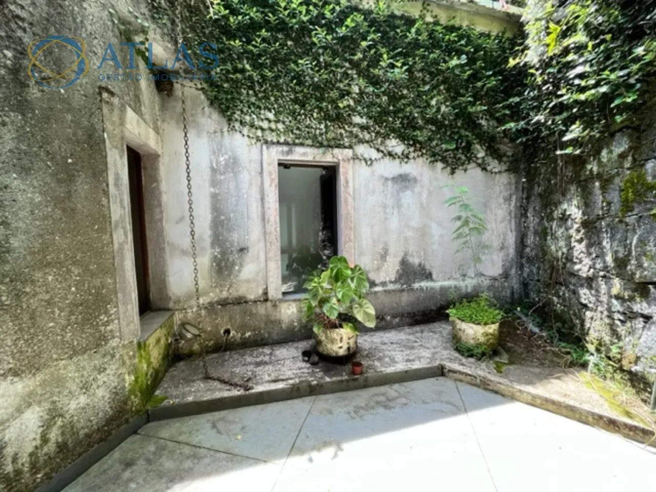 Будинок без меблів з 5 спальнями і 5 ванними, 903 м² — photo 50