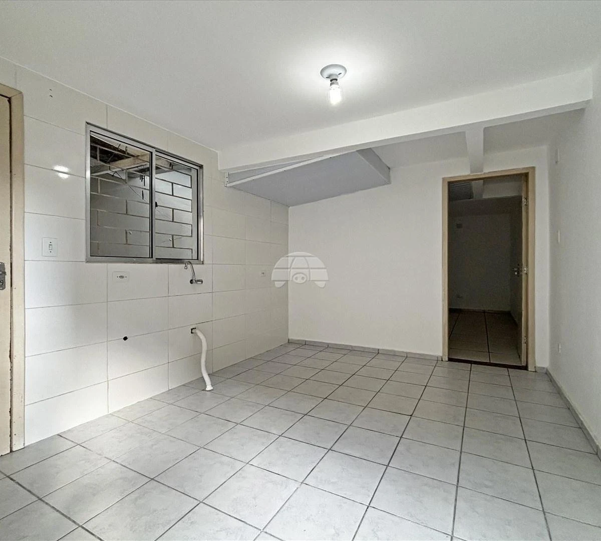 2-bedroom, 70 m² house in Curitiba — photo 2