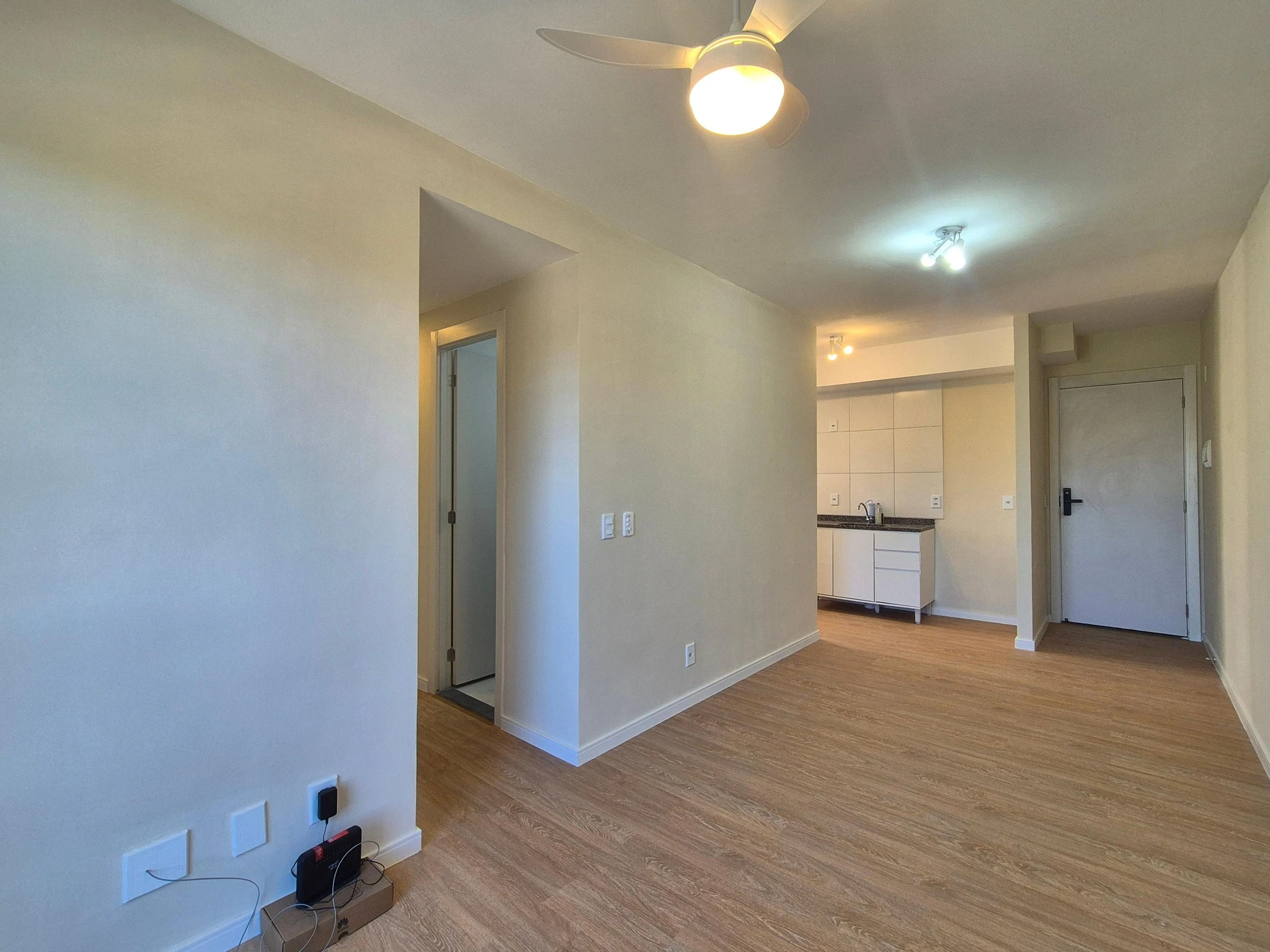 Apartamento com 3 quartos, 2 banheiros e varanda — photo 11