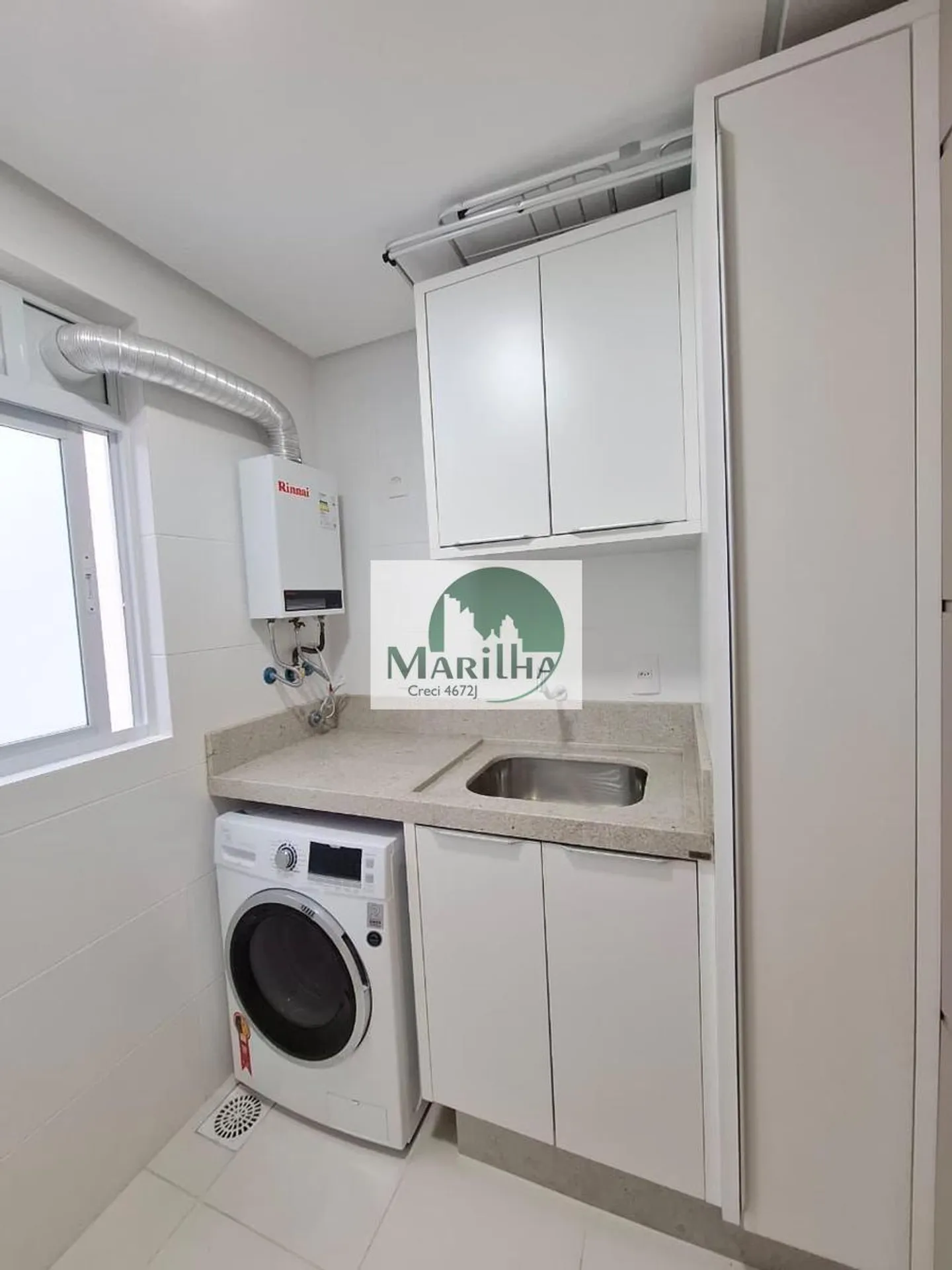 Furnished 84 m² apartment with 2 en-suite bedrooms — photo 4