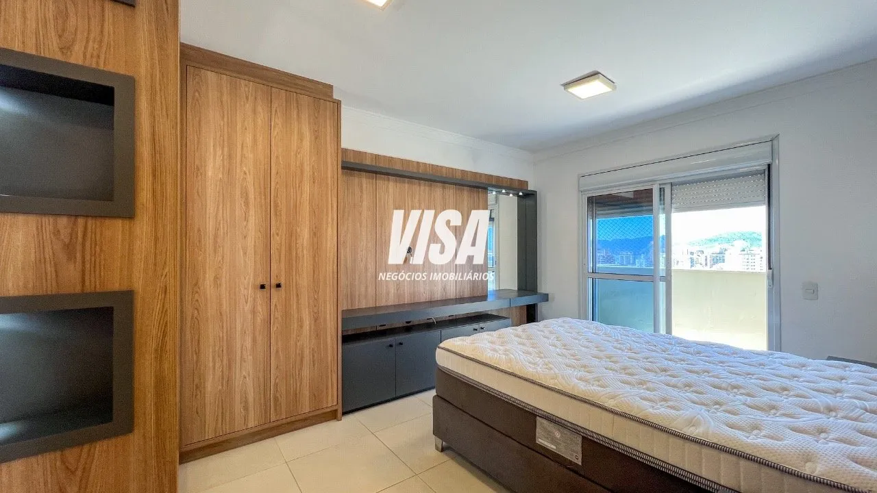 Linear penthouse 299 m² with 3 bedrooms and private garden — photo 6