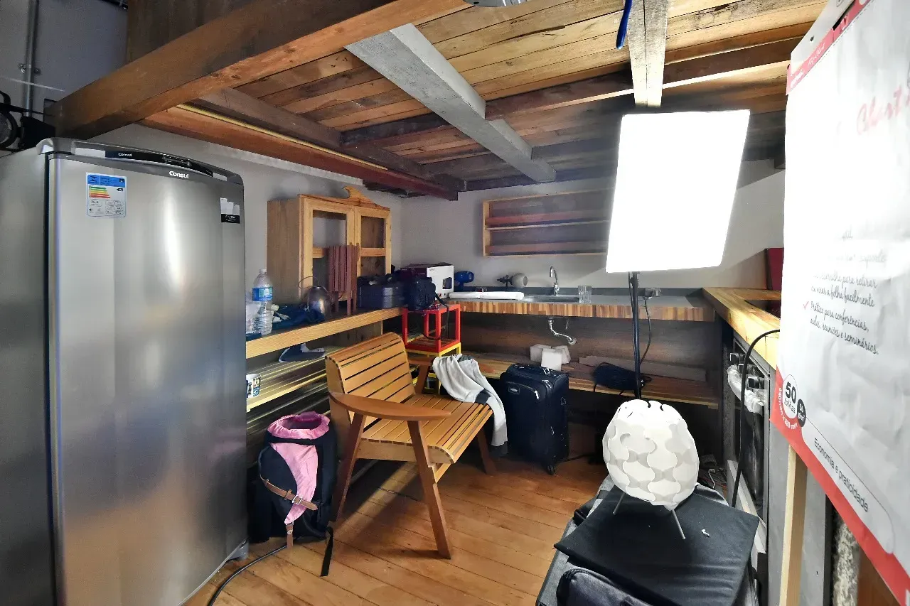 Unfurnished house with 5 bedrooms and a closed kitchen — photo 14