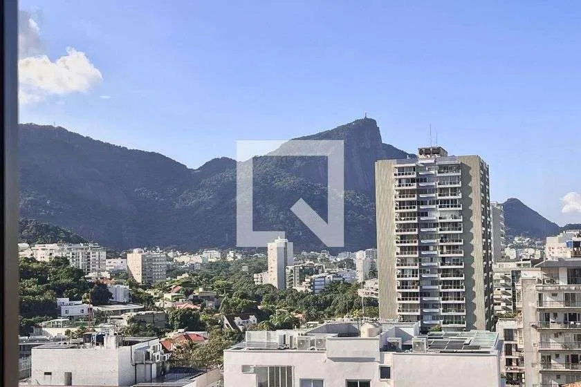 Furnished apartment, 50 m², with a washing machine — photo 13