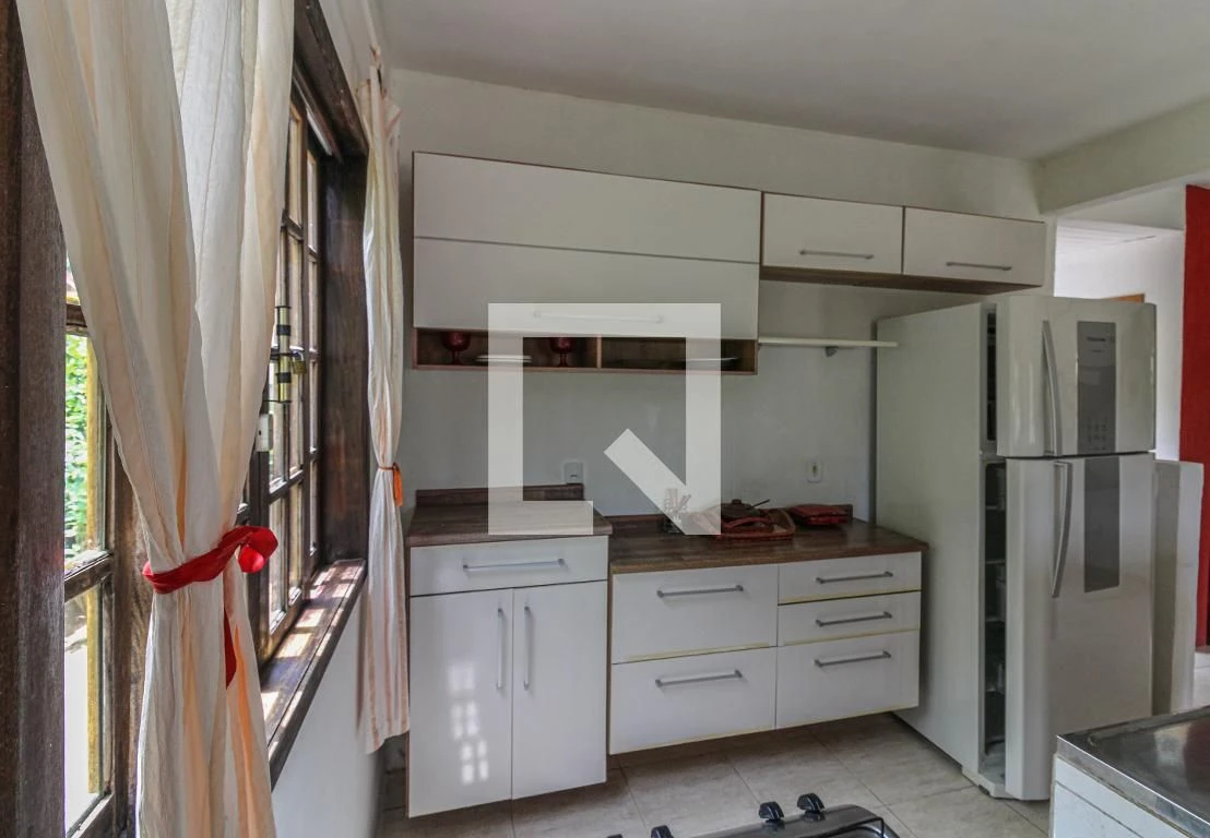 Furnished house with 2 bedrooms and private garden — photo 3