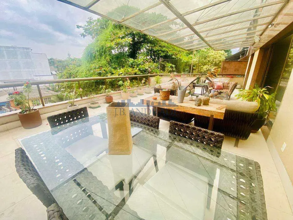 Furnished 4-bedroom apartment with 4 bathrooms — photo 7