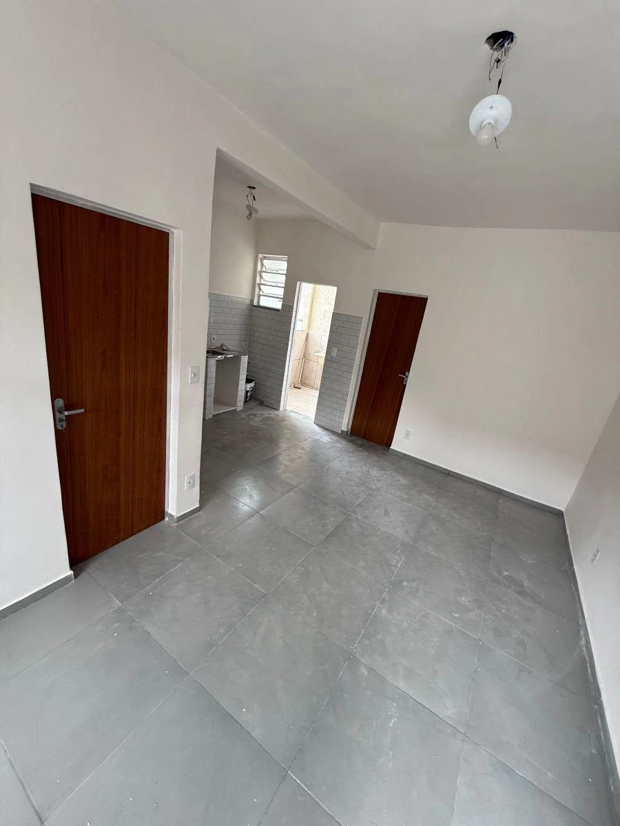 Village house with a separate kitchen and gas stove — photo 4