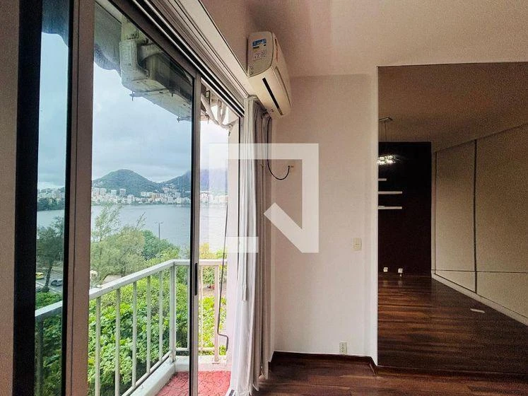 Apartment, 102 m², with a water view — photo 18