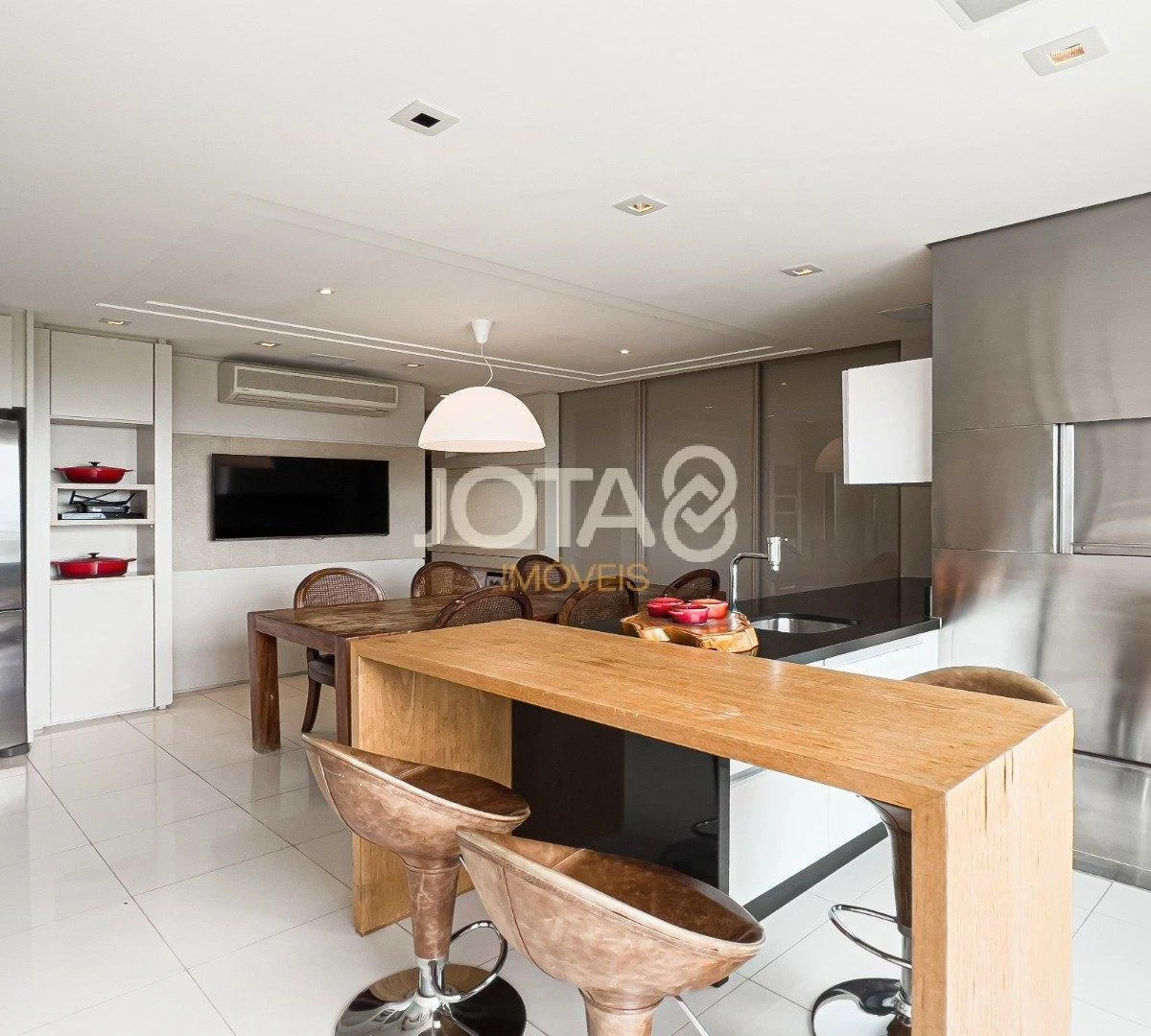 Apartamento mobiliado, 340 m², com banheira — photo 18