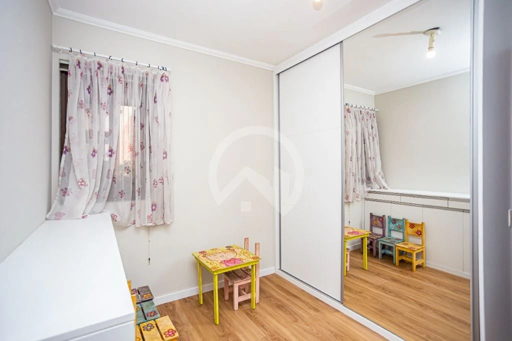 Furnished apartment, 107 m², with a glass-enclosed balcony — photo 18