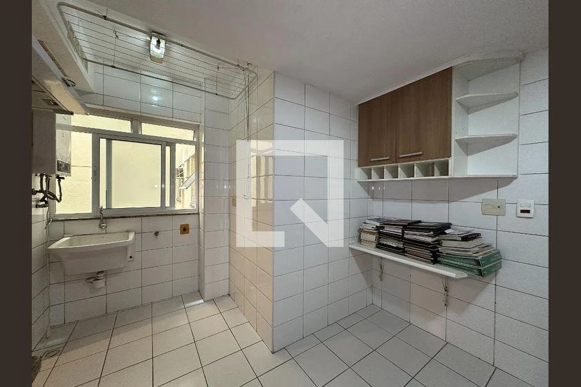 3-bedroom apartment in a building with a gym — photo 23