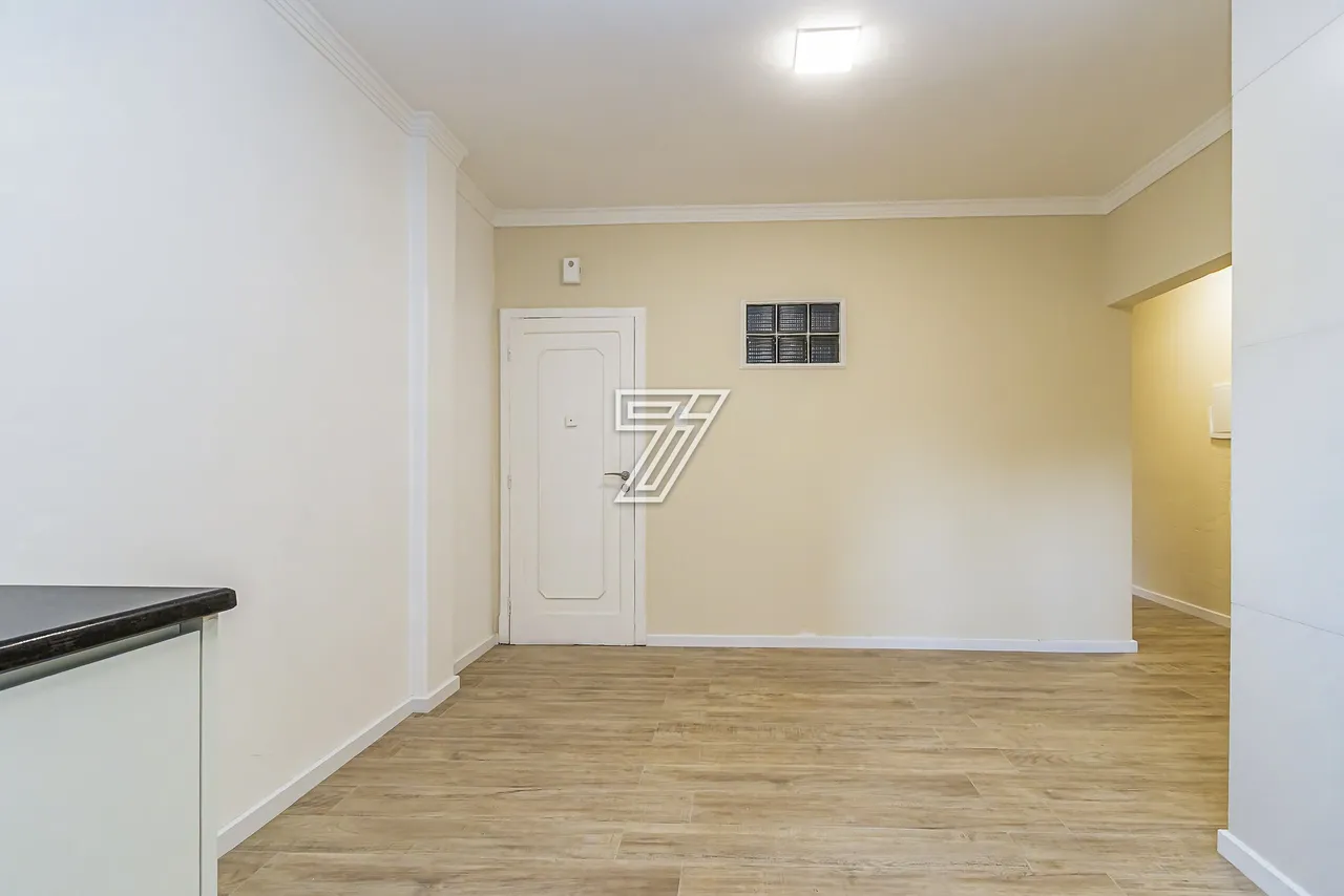 Apartamento para locação: 3 quartos, 1 banheiro e cozinha separada — photo 7