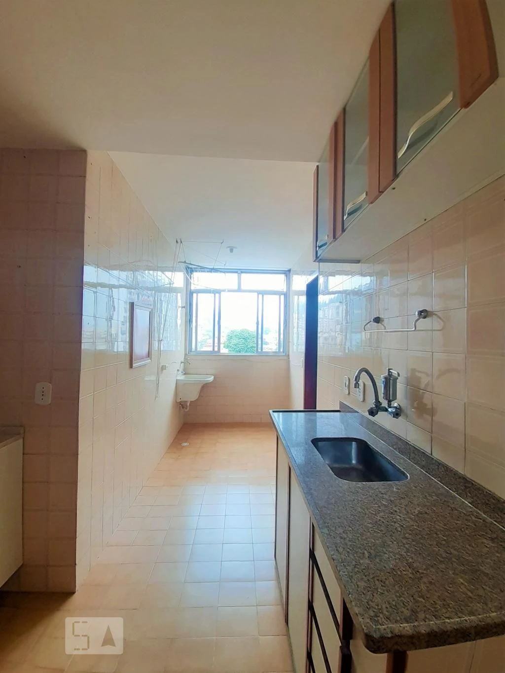 2-bedroom apartment with a mountain view in Rio de Janeiro — photo 19