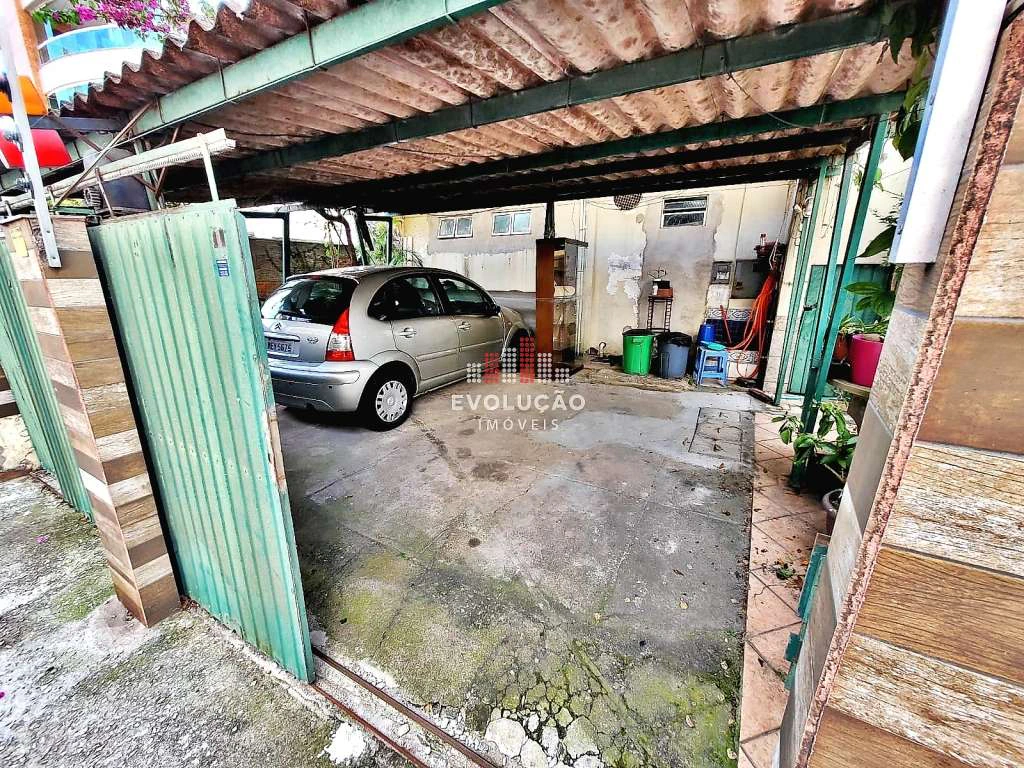 Unfurnished 2-bedroom apartment with balcony — photo 4