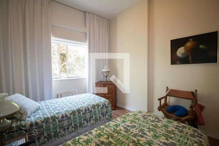Penthouse for rent with 4 bedrooms and 210 m² — photo 21